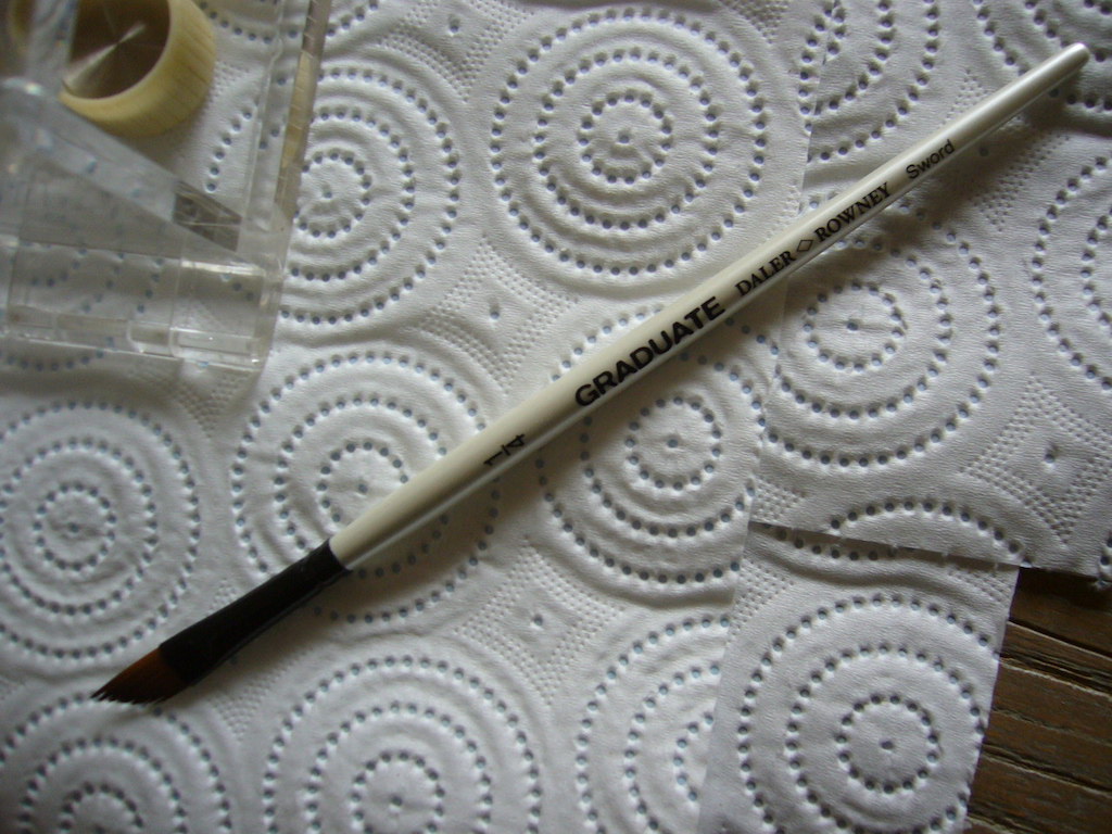 Pinceau plume.JPG