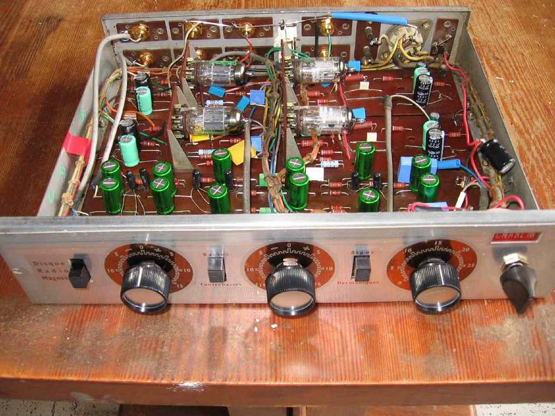préampli stéréo à tubes2.JPG