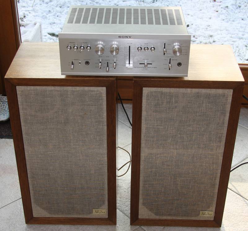 Les filles cirées et rafraichies