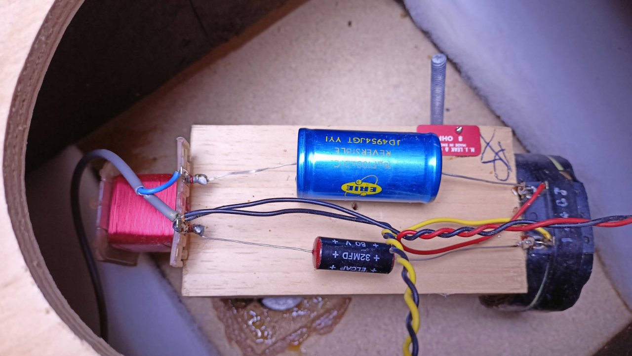 Leak mini-sandwich cross-over.jpg