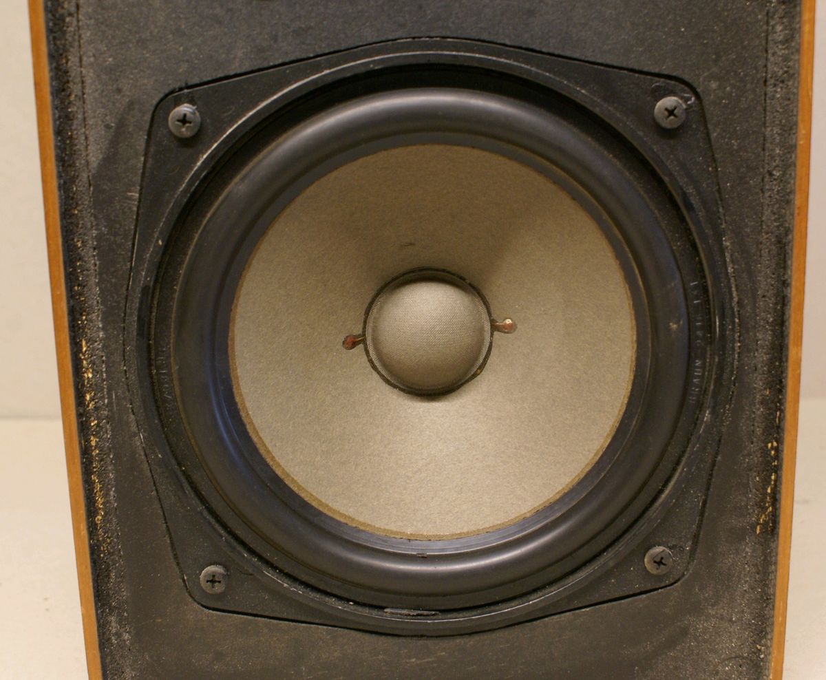 l500-1_grave [1200x1600 vert].jpg