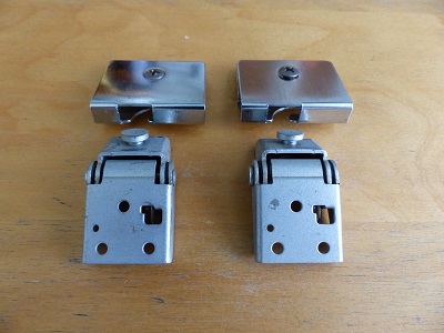 Charnières capot nettoyées!