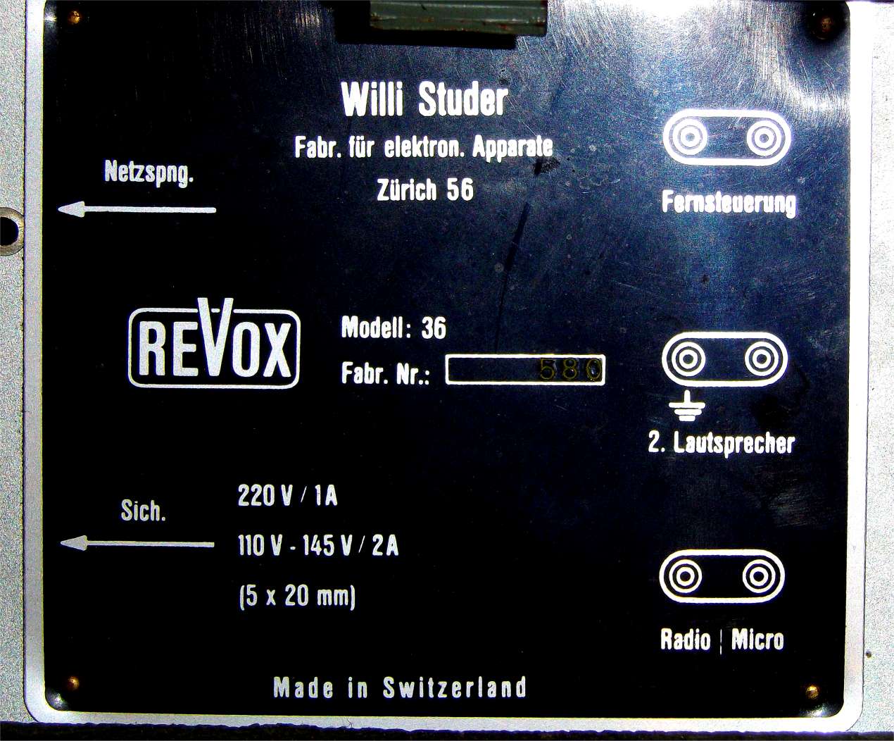 ReVox36 - Plaque identification.jpg