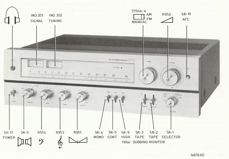 22AH684.jpg