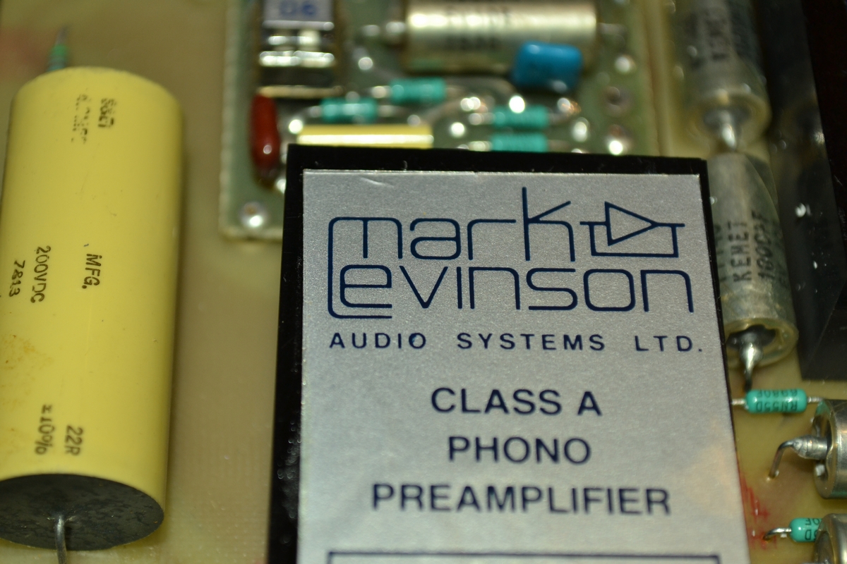 Autre gros plan étage phono