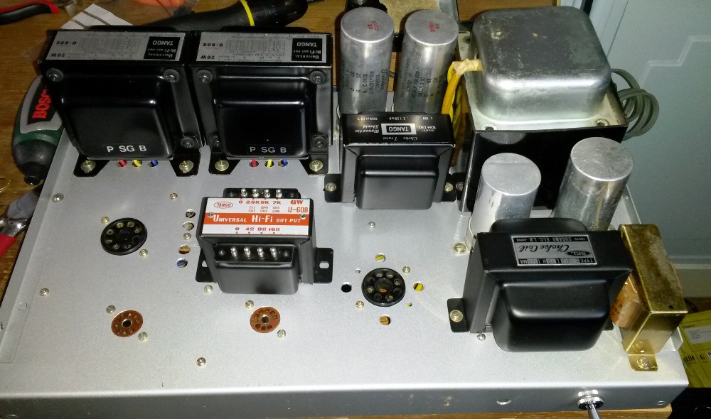 ampli 05.jpg